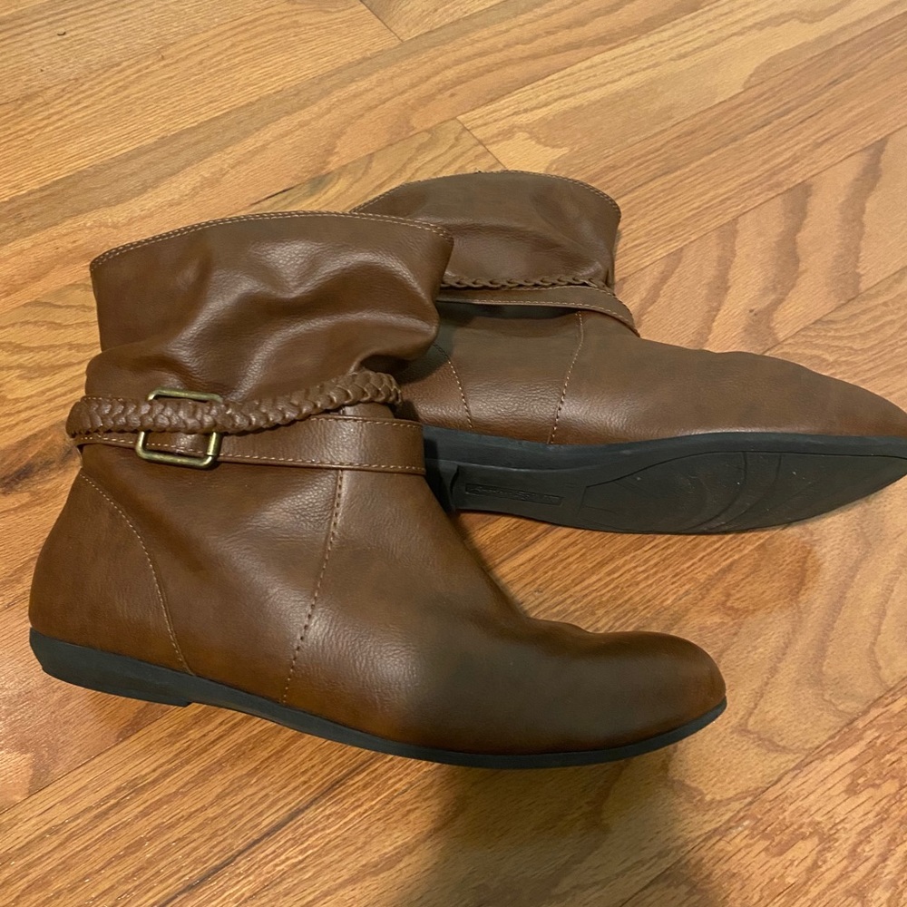 Brown ankle boots